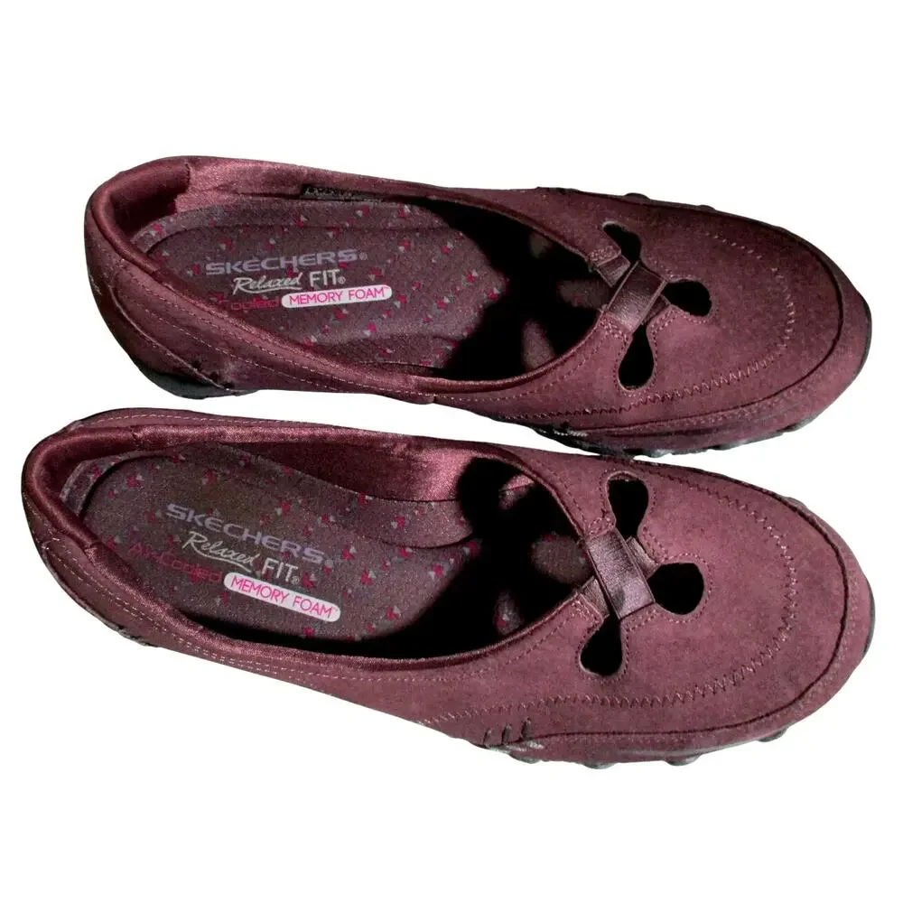 Sketchers Women's Purple Relaxed Fit Slip On Shoes Size 8M